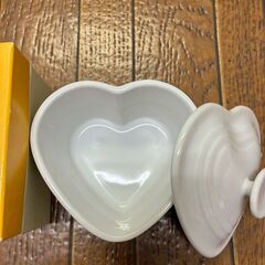 〈新品・未使用品〉ルクルーゼ　ラムカン・ダムール（ホワイト）の画像