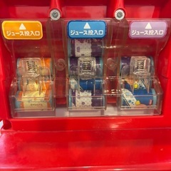 アンパンマン　自動販売機の画像