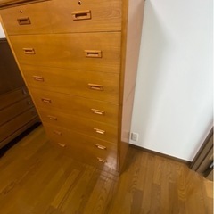 整理ダンスの画像