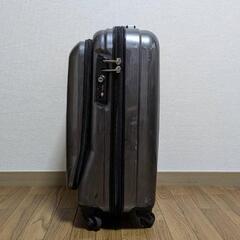 キャリーバッグの画像
