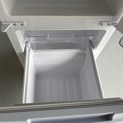 【Reいみず】シャープ製ノンフロン冷凍冷蔵庫　SJ-15E9-Wの画像