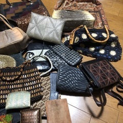 レディースバッグ類35点セットの画像