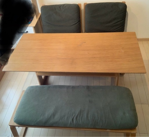 無印良品ダイニングテーブルベンチセット (京町屋) 丸太町の
