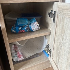 食器棚の画像