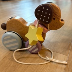 木製　犬型引っ張りおもちゃの画像