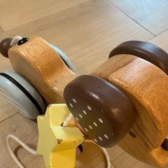 木製　犬型引っ張りおもちゃの画像