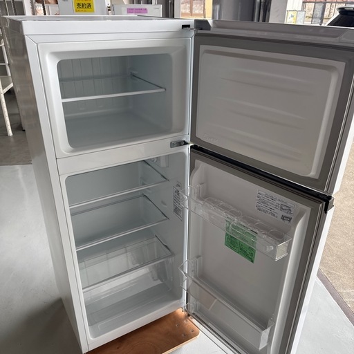 配送可能 Hisense 冷蔵庫HR-B1202 2021年製 楽天市場】ハイセンスジャパン ハイセンス 120L 2ドアノンフロン冷蔵庫