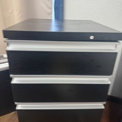 【美品】三段シンプルワゴン　キャビネットの画像