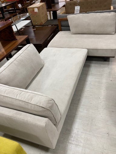 取りに来れる方限定！ニトリのカウチソファーです！