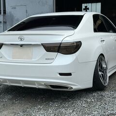値下げ！★総額119万円★トヨタ　マークX　２５０G　リラックスセレクション・ブラックリミテッド後期仕様　ＲＤＳバンパー　ＡＩＭＧＡＩＮリアバンパーエアロ　４本新品タイヤ　フルアーム　ＢＬＩＴＺ車高調　レオンハルト１８インチＡＷ　社外ヘッドライト＆社外テール　ゴーストフィルム　黒革調シートカバーの画像