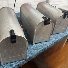 郵便ポスト アメリカンポスト 全長約48cm 横幅約17cm 高さ約22.5cm 1個の値段の画像