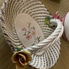 植木鉢カバーとカゴとポストケースの画像