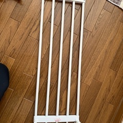 突っ張り棚の画像