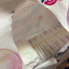 メリーズ　オムツ　新生児用の画像