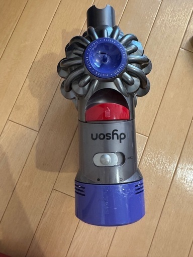 Dyson slim fluffy 本体　付属品あり