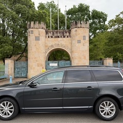 お買い得 ボルボ V70 25年式　禁煙車の画像