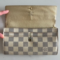Louis Vuitton ダミエアズール　サイフの画像