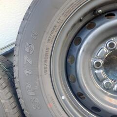 ハイエース　夏タイヤ新品外しホイール付き　195/80/15 LT　5本の画像