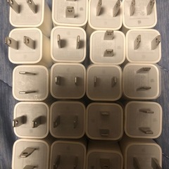 アップル Apple iPhone純正品付属品充電器 未使用の画像