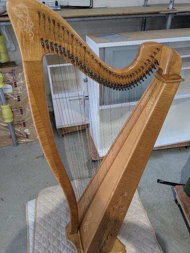 ハープ】【34弦】【専用ケース付き】クリーニング済み【管理番号10509】清