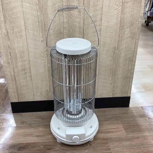 【6ヶ月保証付き】モダンデコレトロデザインカーボンヒーター【トレファク東大阪箕輪店】