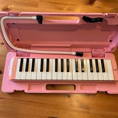 YAMAHA ピアニカ　ピンクの画像