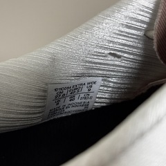 ASICS ゲルカヤノ ランニングシューズの画像