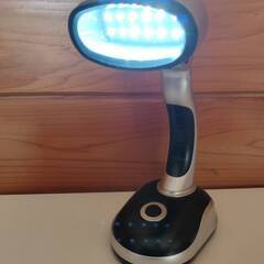 非常時にも役立つ12灯LEDデスクライト MOCHILA モチラの画像