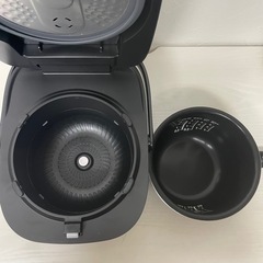 f●■TOSHIBA東芝・IHジャー炊飯器3合炊き【RC-5XT ブラック】備長炭ダイヤモンド釜 2023年製の画像