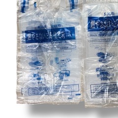 日用品・消耗品 大量セット ティッシュ／市指定ごみ袋(45L・30L等)／スポンジ／固形せっけん多数／掃除用品／マスク類 など一式の画像