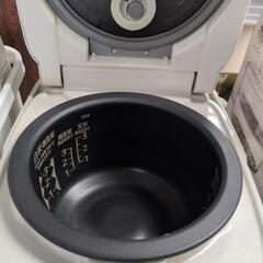 ★新入荷 炊飯器 三菱 2018年製 NJ-SW068 3合炊の画像
