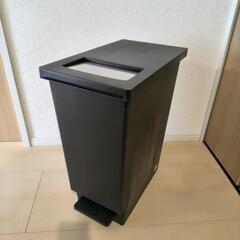 ユニード　45Ｌゴミ箱ブラックの画像