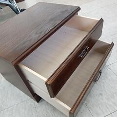 【ジモティー割引で最大15％OFF⭐️】 木製ミニチェスト　引出二段の画像