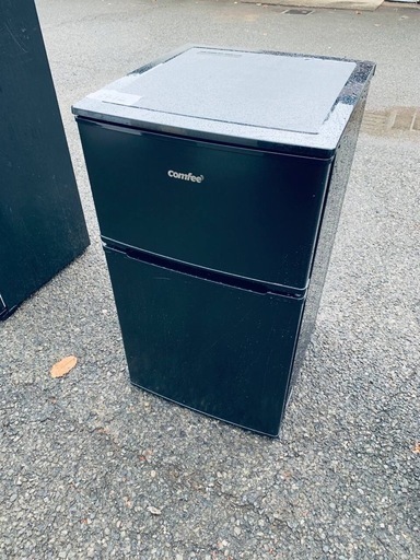 ♢comfee ノンフロン冷凍冷蔵庫【2024年製】RCT90BL