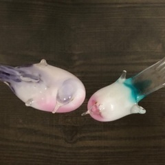 鳥の置物の画像