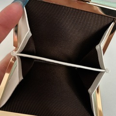 美品クレリラ財布の画像