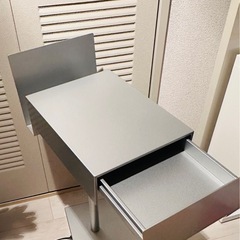 美品【カッシーナ ・ イクスシー】1台多役！　ユービック サイドテーブル  の画像