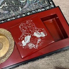 螺鈿細工　灰皿ケースの画像