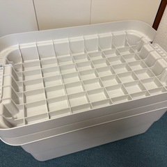 無印頑丈収納ボックス(50L)+マルチスタンドの画像