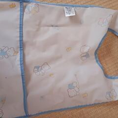 ファミリア　お食事エプロンの画像