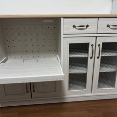 オシャレな食器棚　120cm／ベージュホワイト×ウッド調の画像