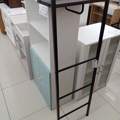 ★リユースのサカイ日立店★HJ7656  突っ張りラック ブラック H140×D23.5×W43 クリーニング済み の画像
