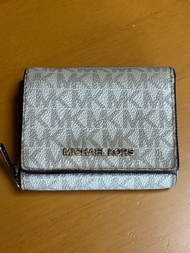 MICHAEL KORS マイケルコース 三つ折り財布　中古