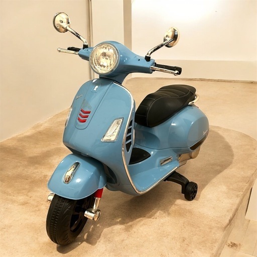 最終値下げ‼️希少！子供用電動乗用バイク Vespa ベスパ GTS Super ブルー 子供用 乗用玩具 乗れる おもちゃ インテリアにも！動作確認済み　現状品