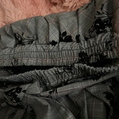 美品膝下スカートの画像