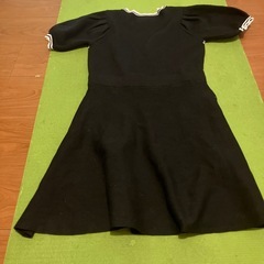 新品　ワンピース　Mの画像