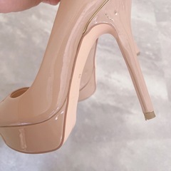 R&Eピンヒール👠🩷22センチの画像