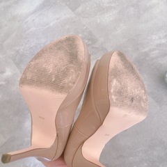 R&Eピンヒール👠🩷22センチの画像