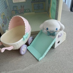 定価3,740円❗️サンリオ ドールハウス シナモン　ポチャッコの画像