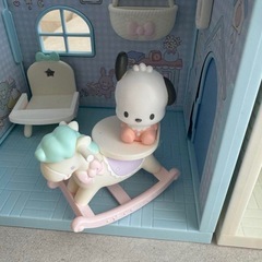 定価3,740円❗️サンリオ ドールハウス シナモン　ポチャッコの画像